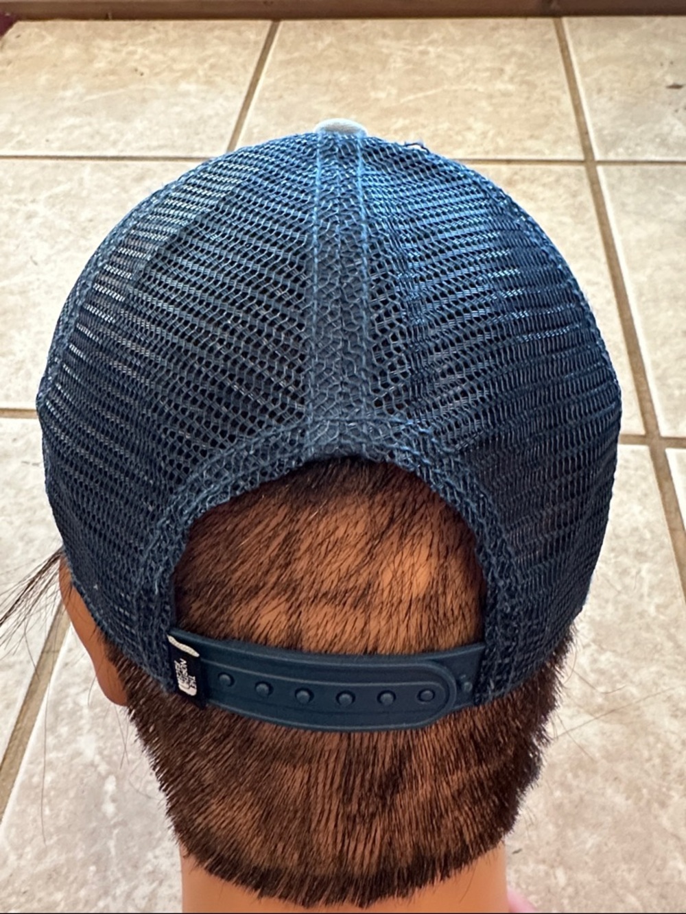 The North Face light blue & Navy Bear Landscape Trucker Hat - Picture 3 of 7